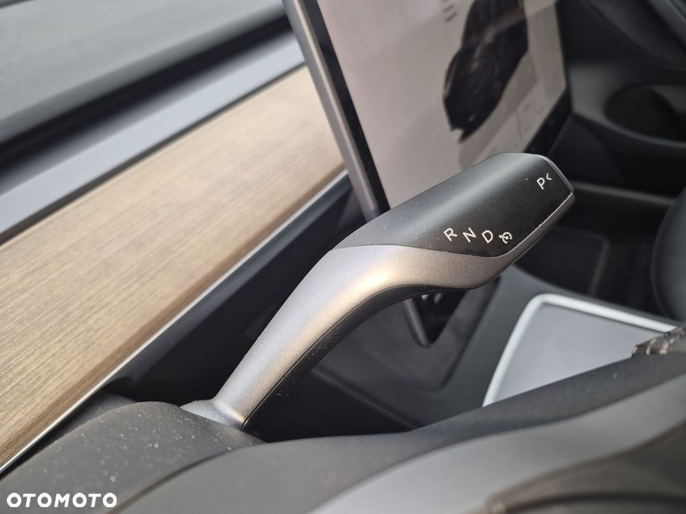 Tesla Model 3 Long Range AWD - 13