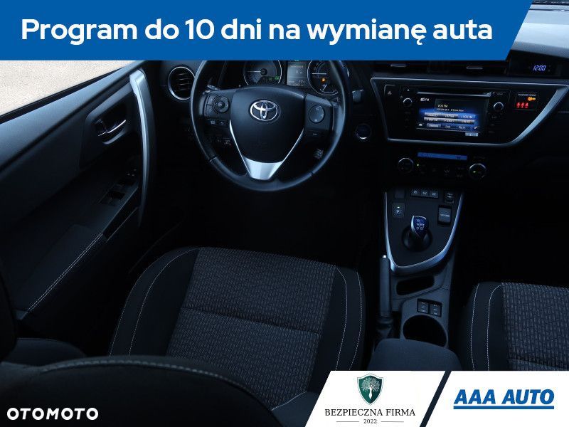 Toyota Auris - 8