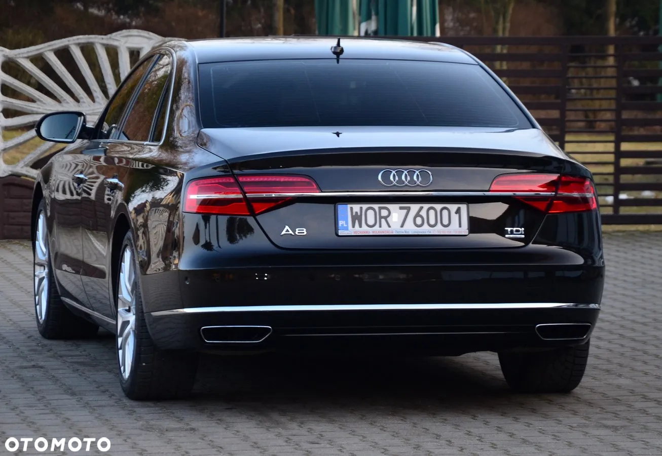 Audi A8 - 12