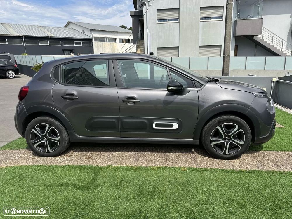 Citroën C3 1.2 PureTech Shine - 16