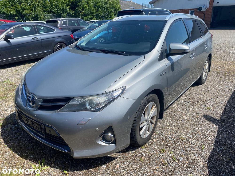 Toyota Auris - 1
