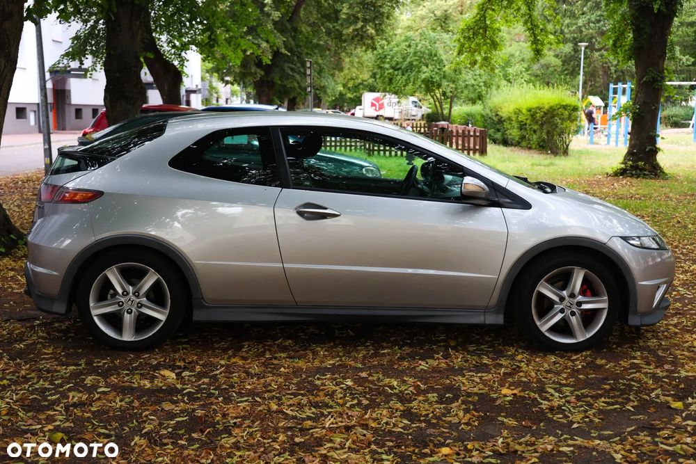Honda Civic 1.8 TypeS - 3