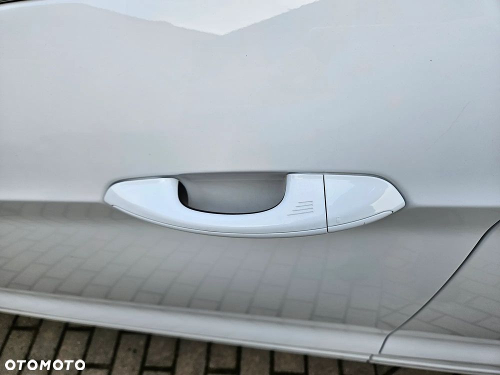 Ford S-Max 2.0 EcoBlue TITANIUM - 36