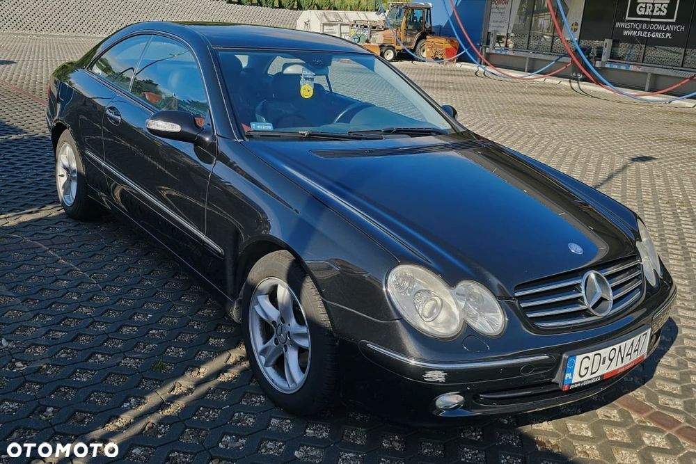 Mercedes-Benz CLK - 1