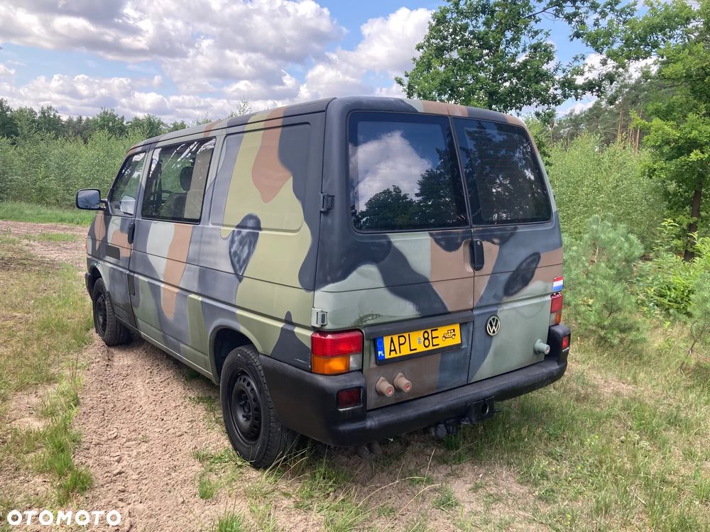 Volkswagen Transporter - 4