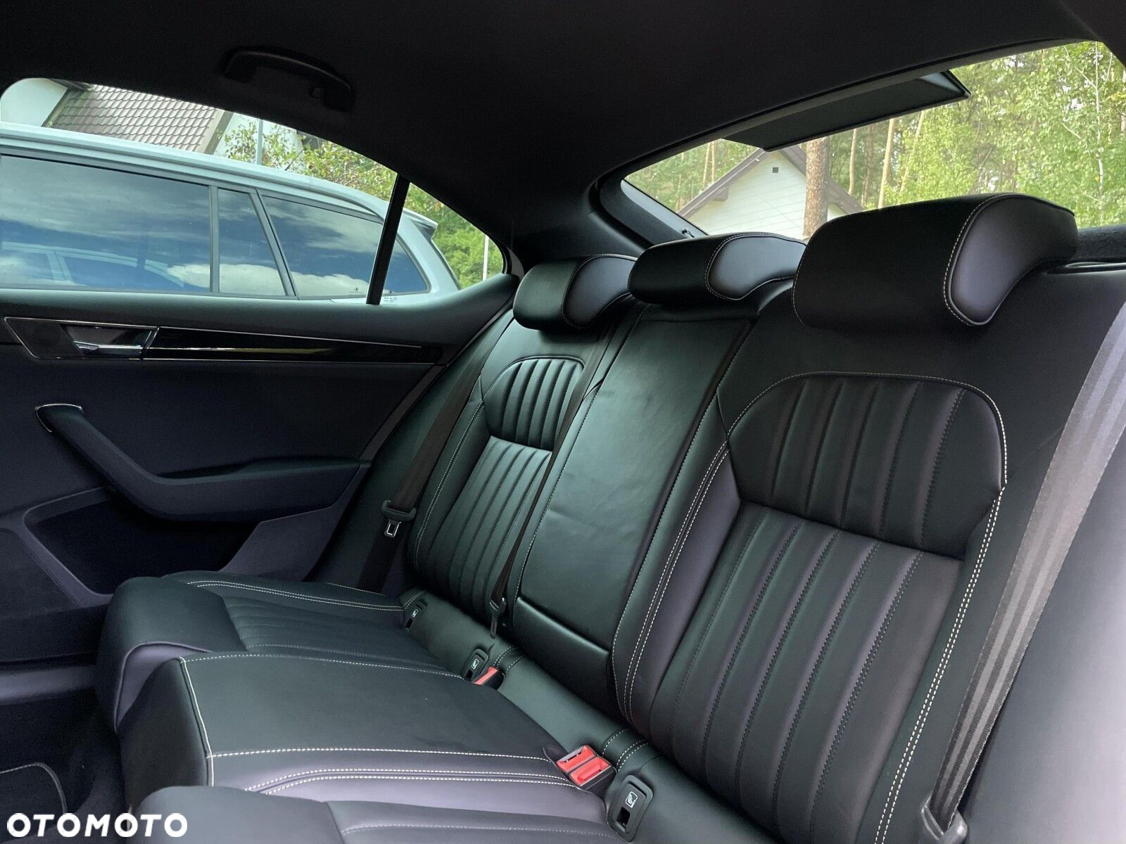 Skoda Superb 2.0 TDI SCR L&K DSG - 18