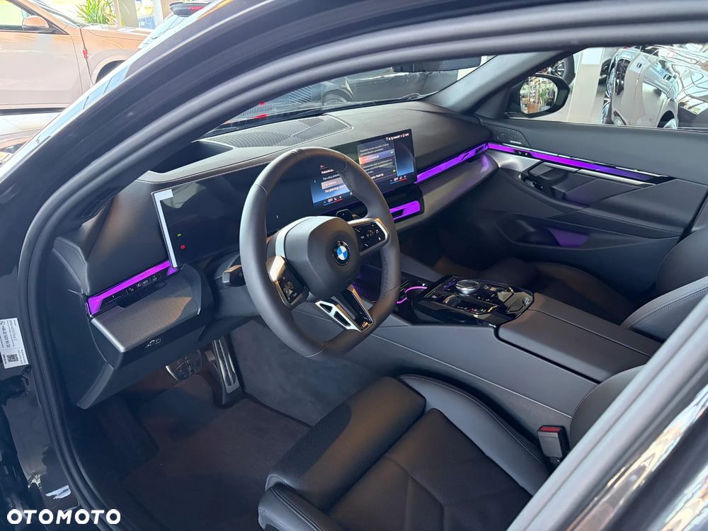 BMW Seria 5 520d mHEV M Sport - 13