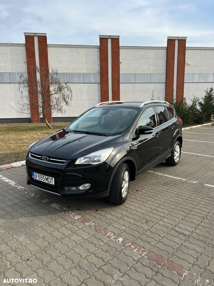 Ford Kuga 2.0 TDCi Powershift 4WD Titanium - 1