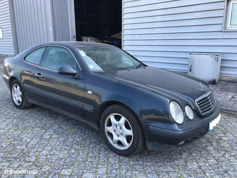 Mercedes CLK 320 1999 - Para Peças - 3