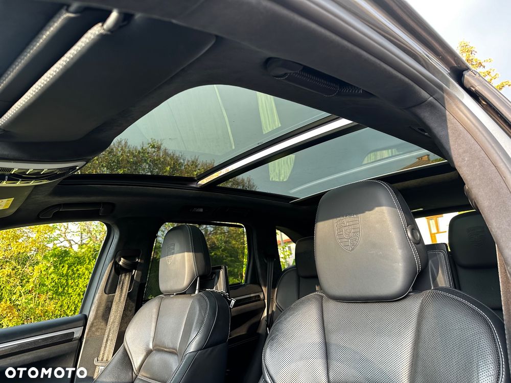 Porsche Cayenne S Diesel - 18