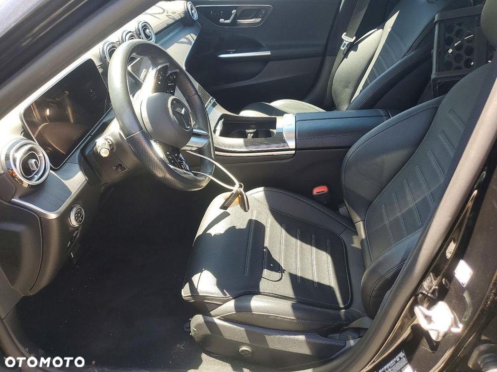 Mercedes-Benz Klasa C 300 4Matic 9G-TRONIC - 8