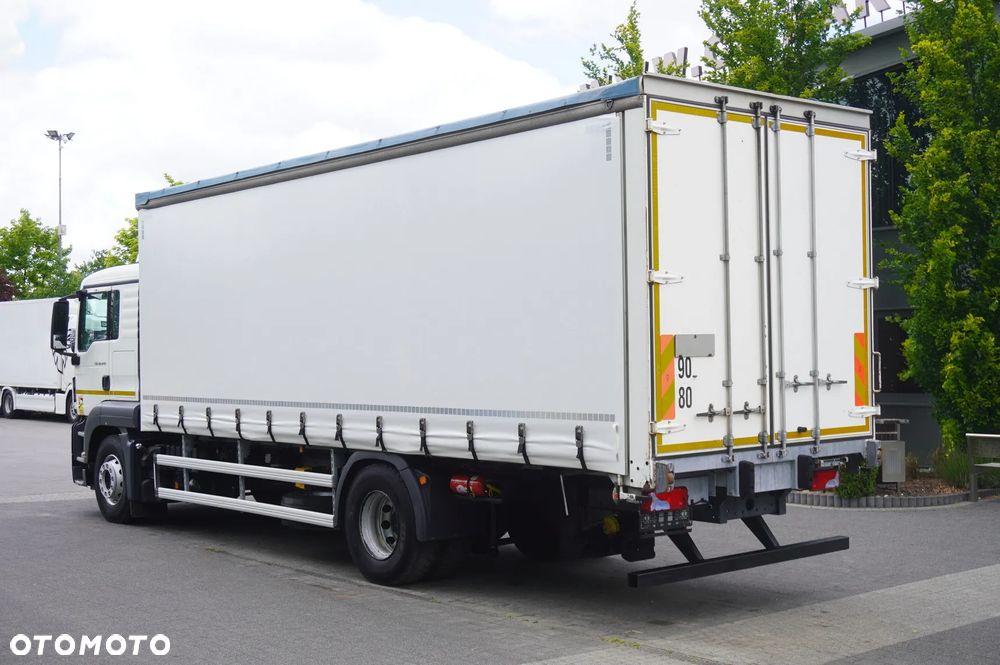 MAN TGS 18.440 / Firanka 19 EPAL / kab. sypialna - 6