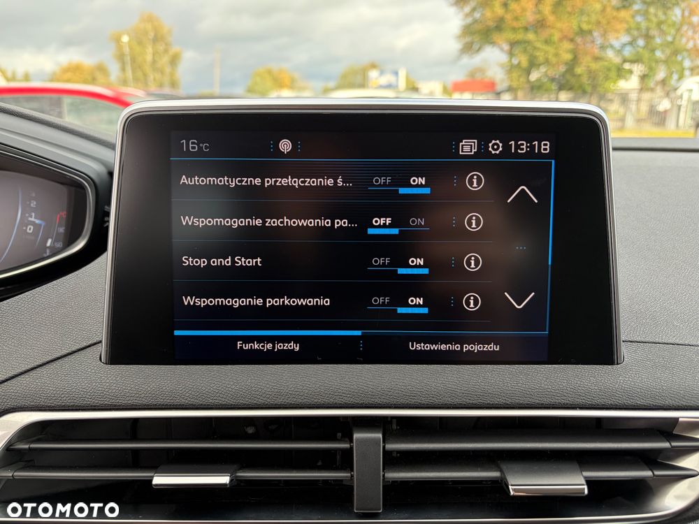 Peugeot 3008 PureTech 130 Stop & Start GPF EAT8 Allure - 16