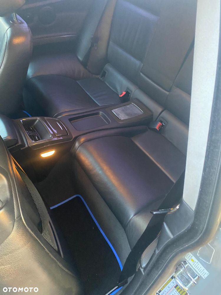 BMW Seria 3 335i - 11