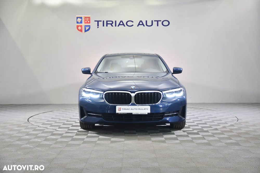 BMW Seria 5 520d AT - 9