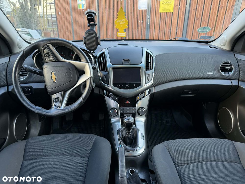Chevrolet Cruze 1.7 D LT+ Premium - 10