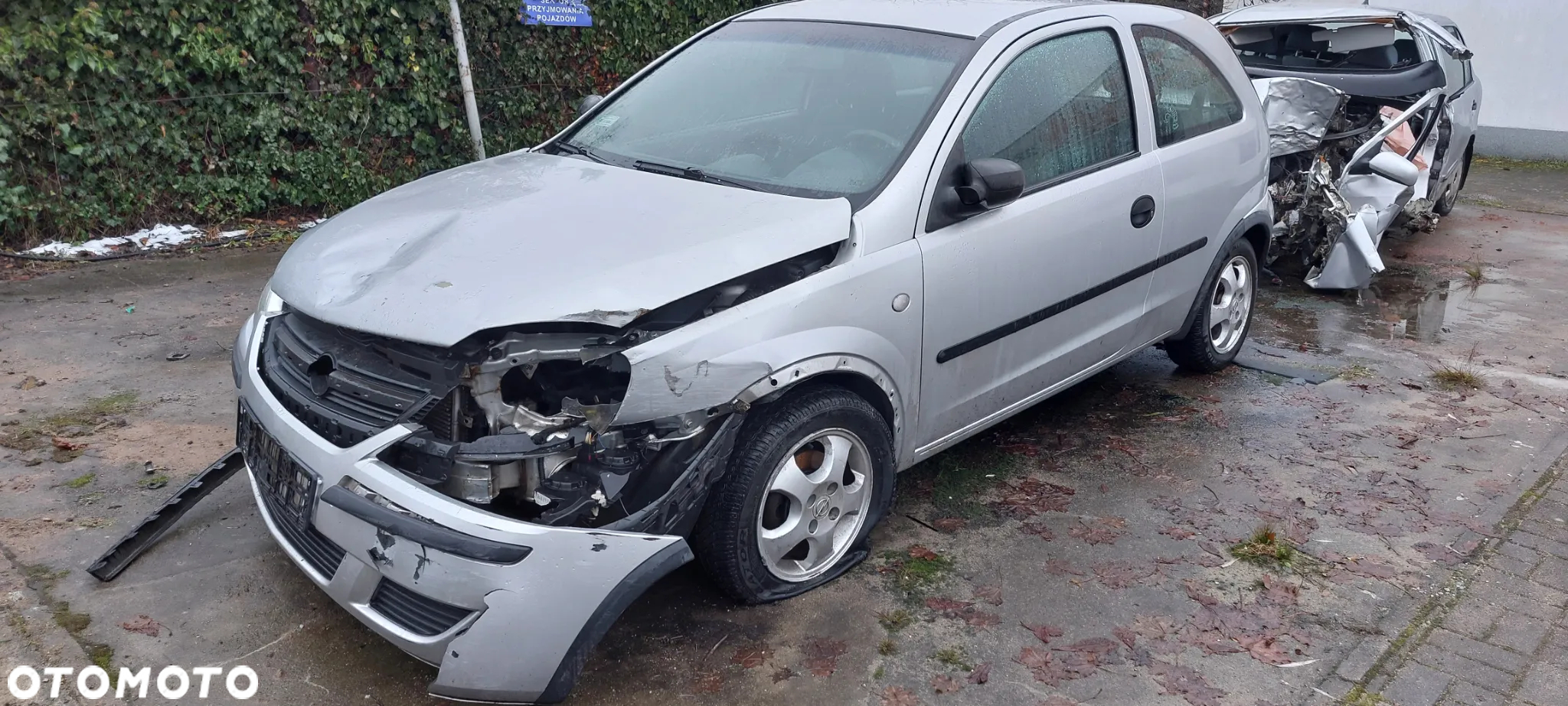 Opel Corsa C na części drzwi prawe lewe kompletne - 8