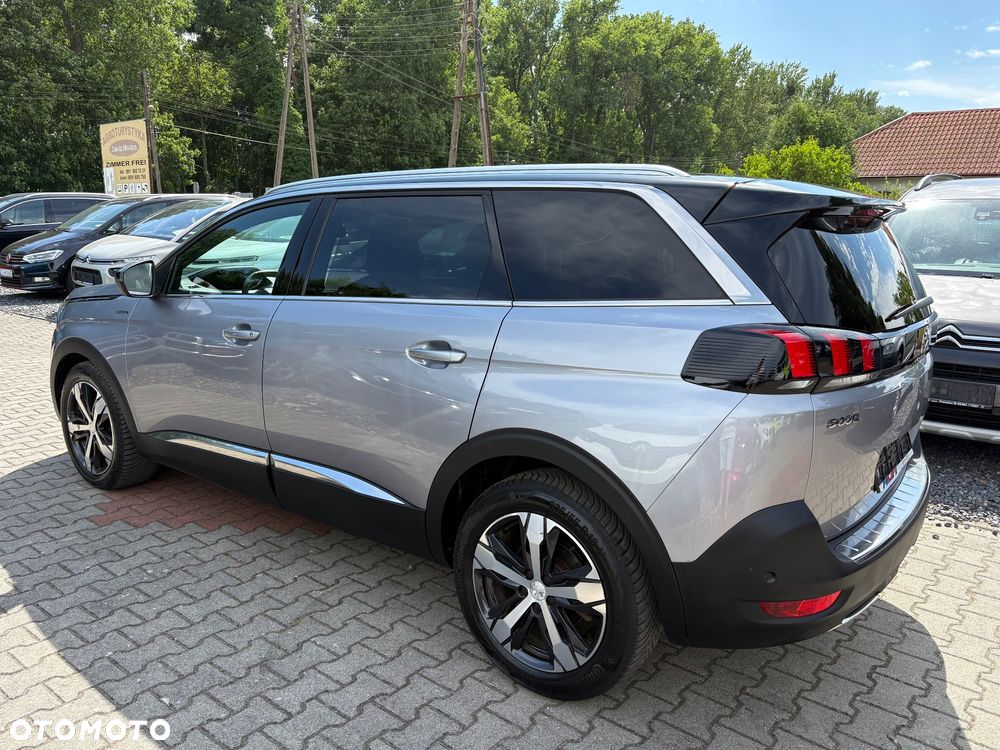 Peugeot 5008 - 4