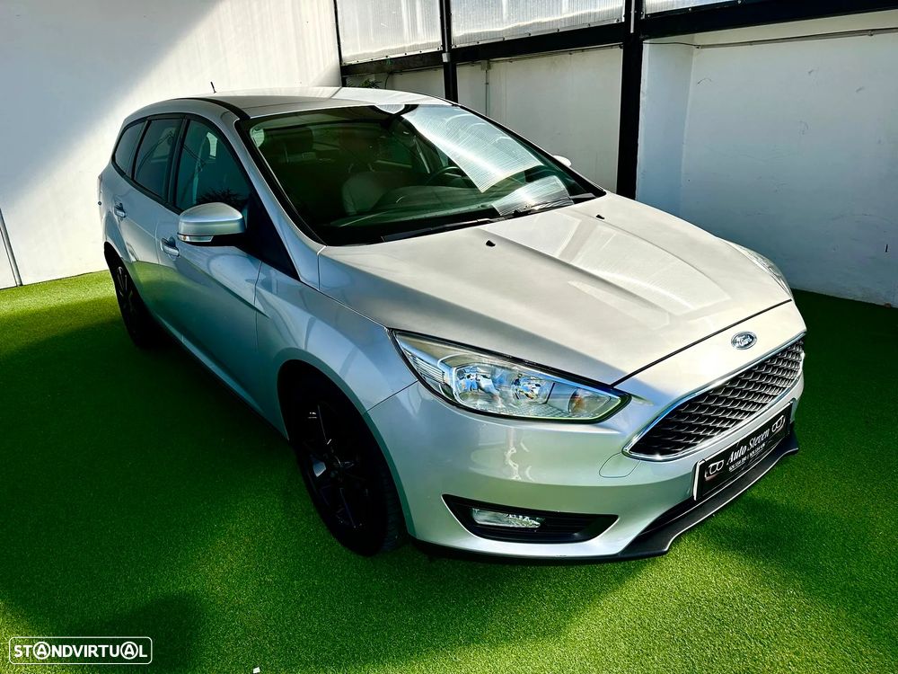 Ford Focus SW 1.0 SCTi Titanium - 4