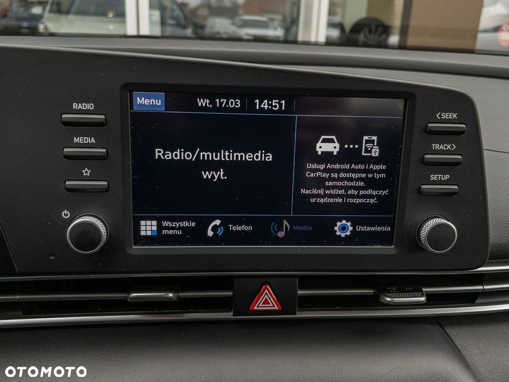 Hyundai Elantra - 19