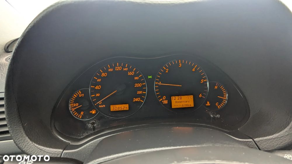Toyota Avensis 2.2 D-4D Sol Plus - 8