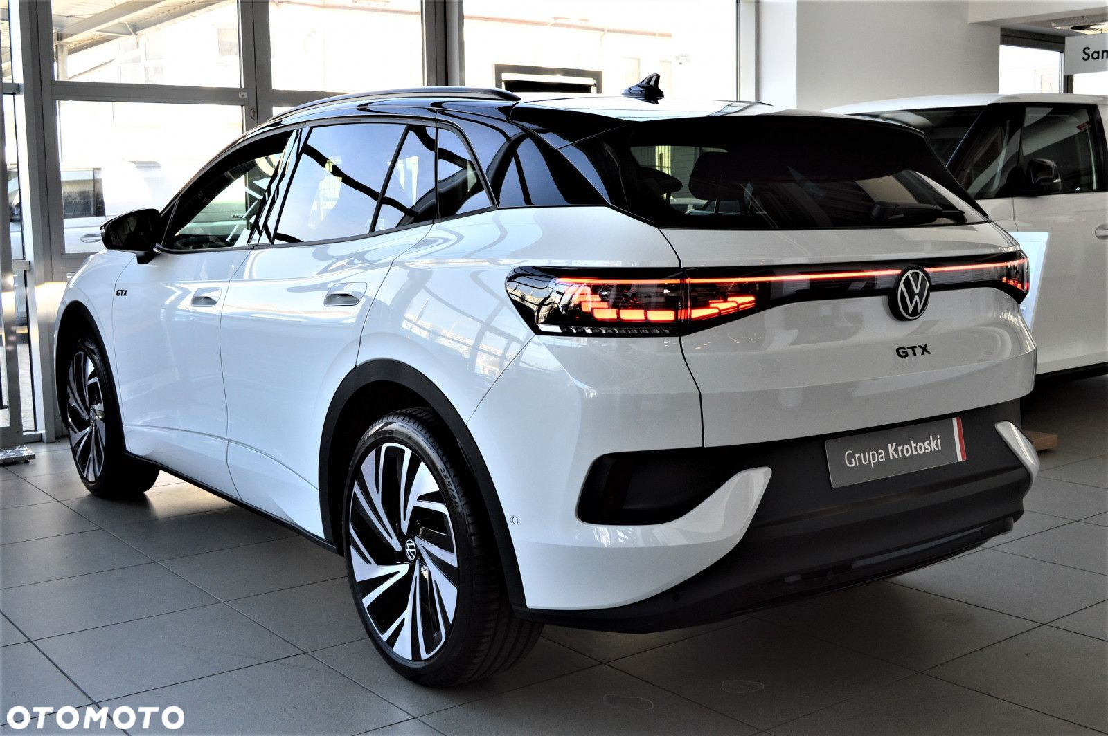 Volkswagen ID.4 - 9