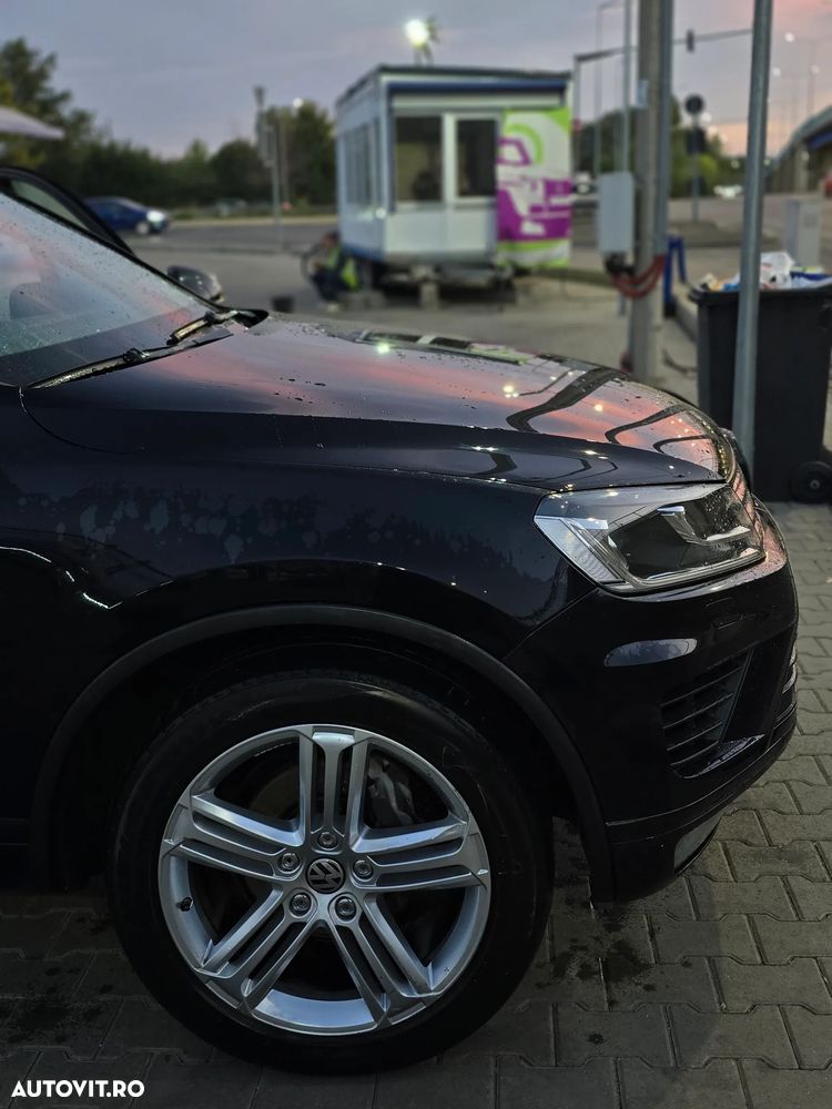 Volkswagen Touareg 3.0 V6 TDI SCR Blue Motion DPF Automatik Executive Edition - 10