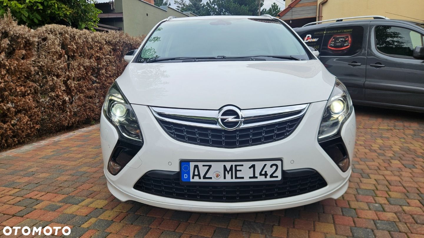 Opel Zafira - 11