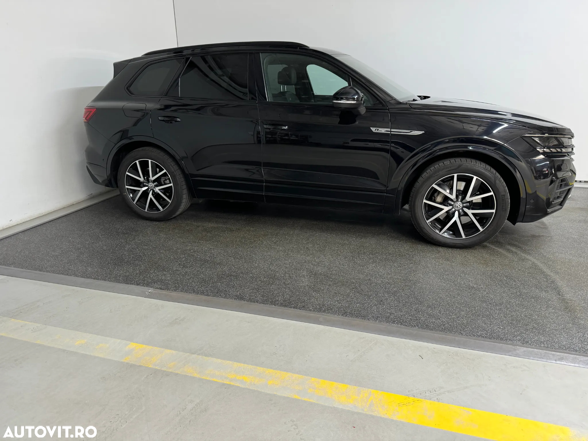 Volkswagen Touareg - 9