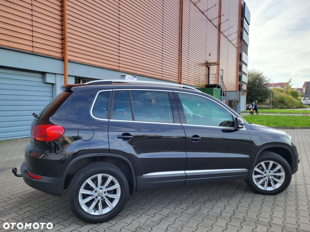 Volkswagen Tiguan 2.0 TDI DPF 4Motion BlueMotion Technology DSG Sport & Style - 20