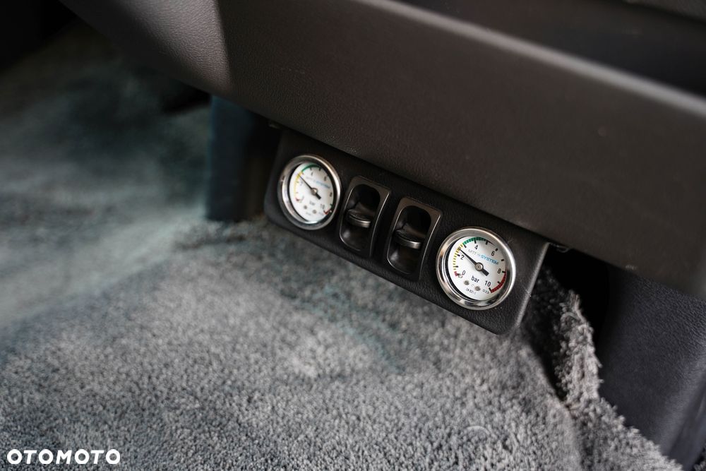 Ford MAGIS 84 XT - 18