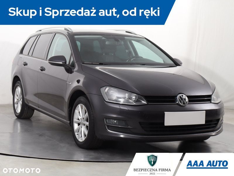 Volkswagen Golf - 2