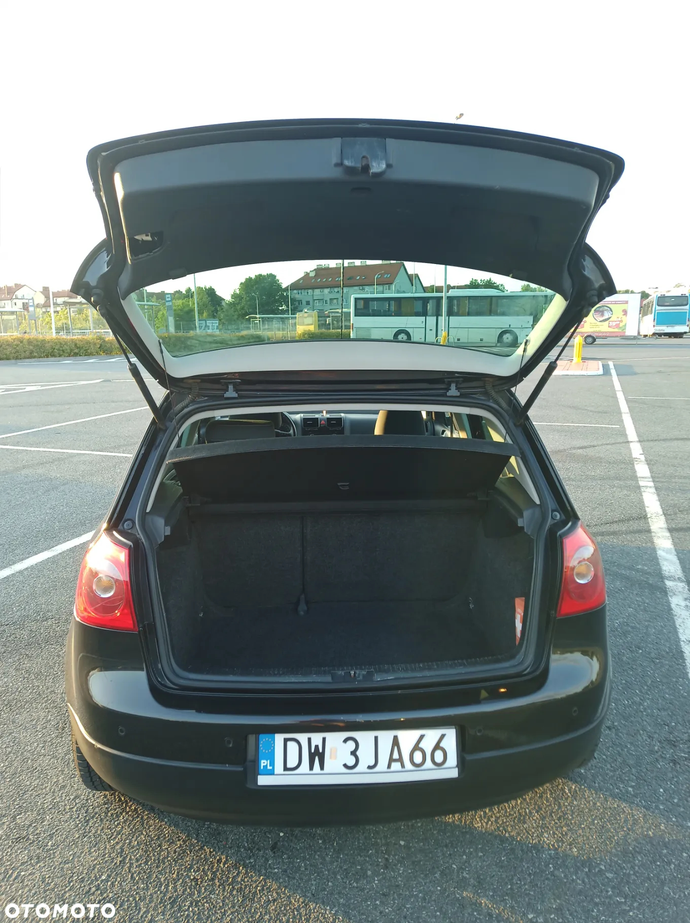 Volkswagen Golf - 17