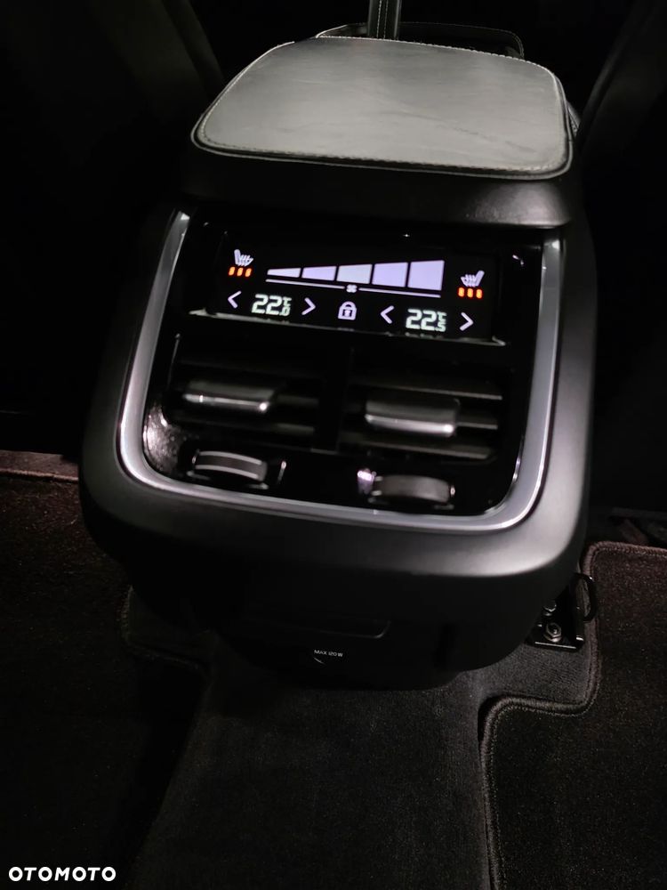 Volvo XC 90 D5 AWD R-Design - 19