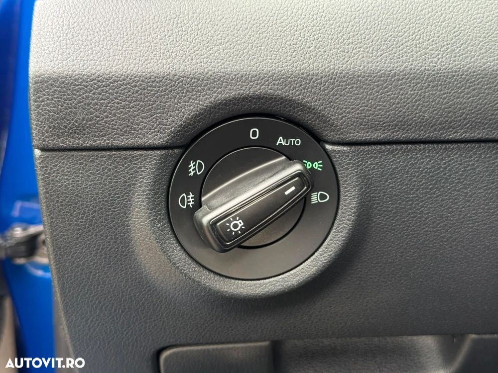Skoda Octavia 1.6 TDI DSG Style - 31