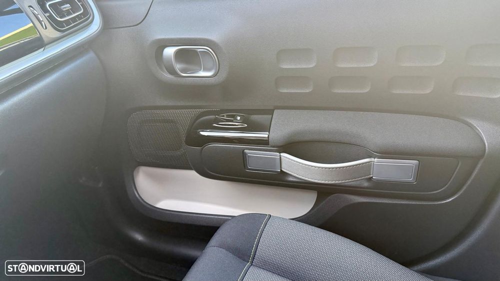 Citroën C3 1.2 PureTech Shine - 14