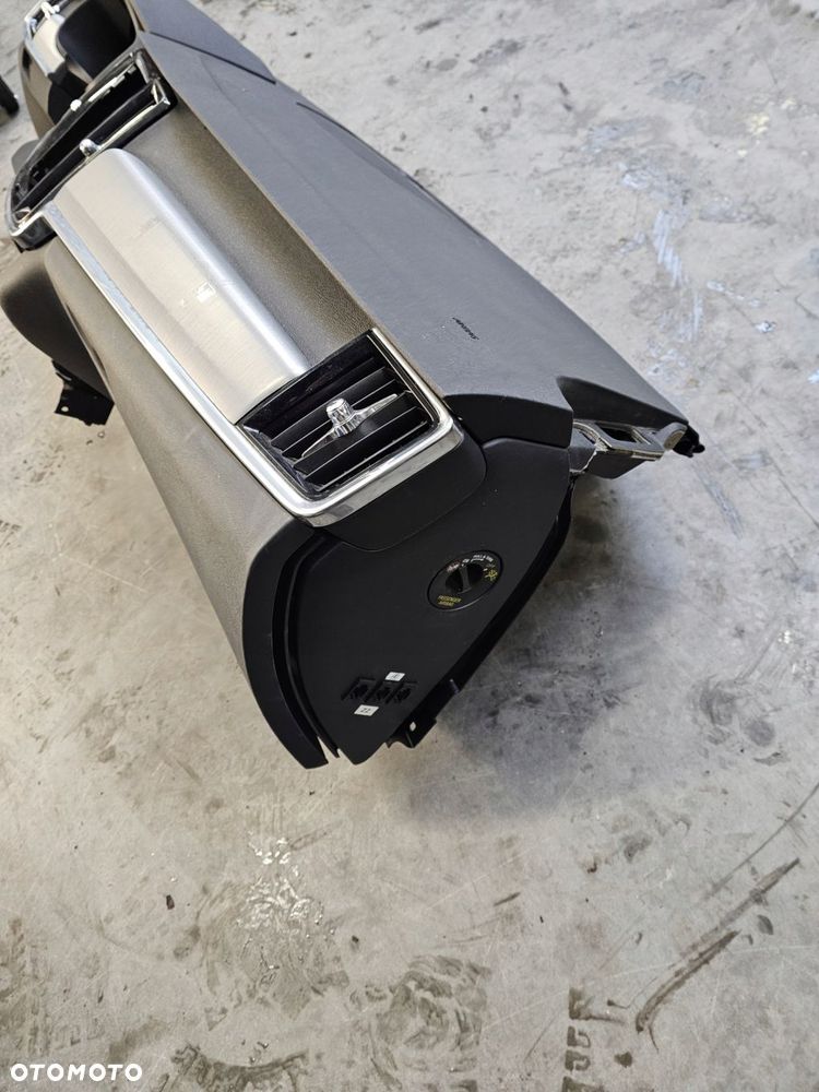 volvo s90 v90 17r deska rozdzielcza kokpit dekory europa 31366569 - 5