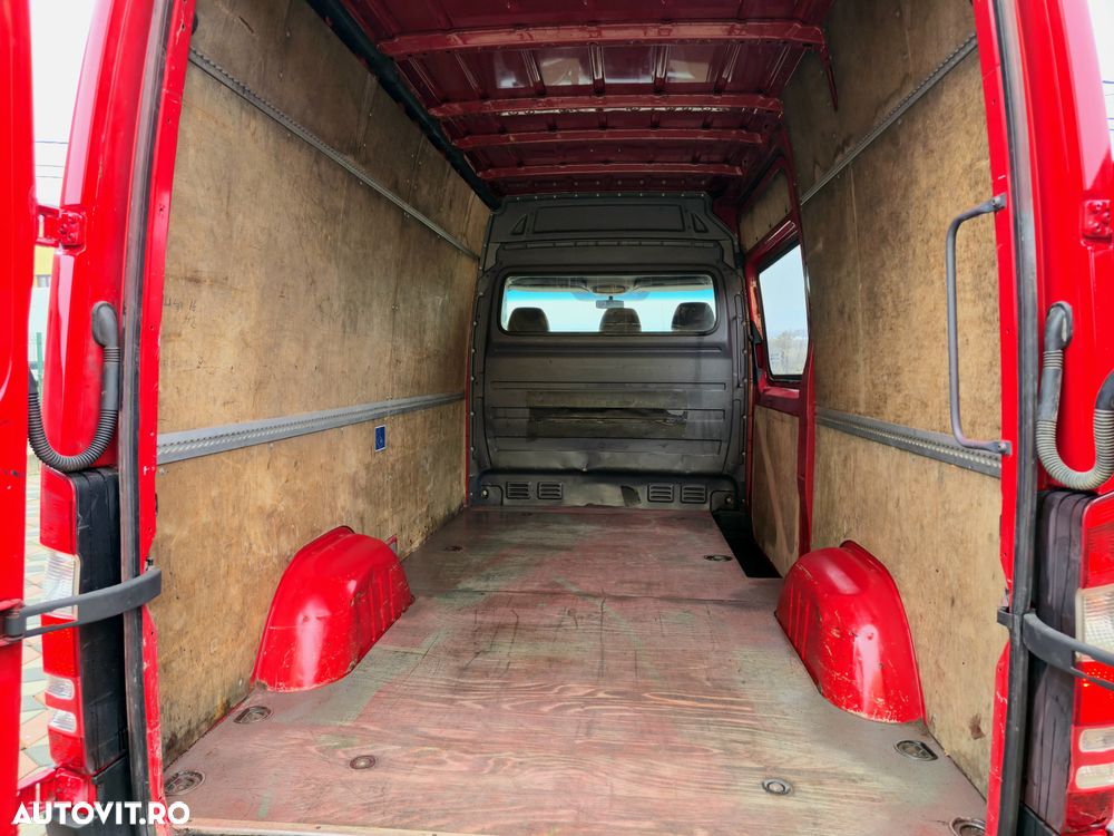 Mercedes-Benz Sprinter - 14