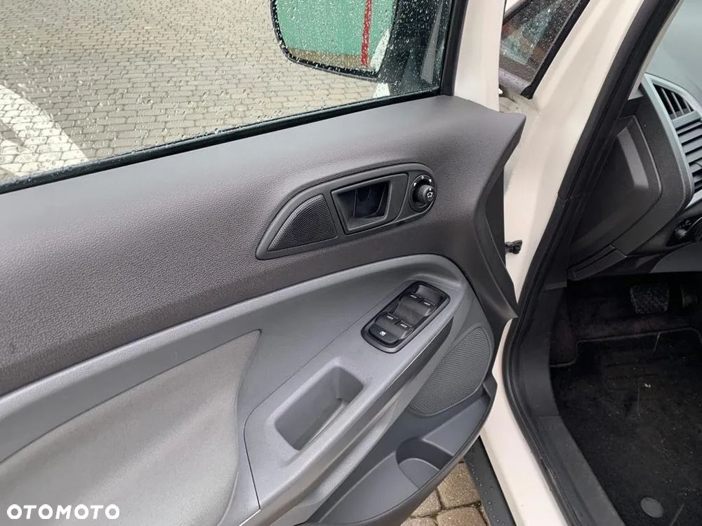 Ford EcoSport 1.5 Ti-VCT - 10
