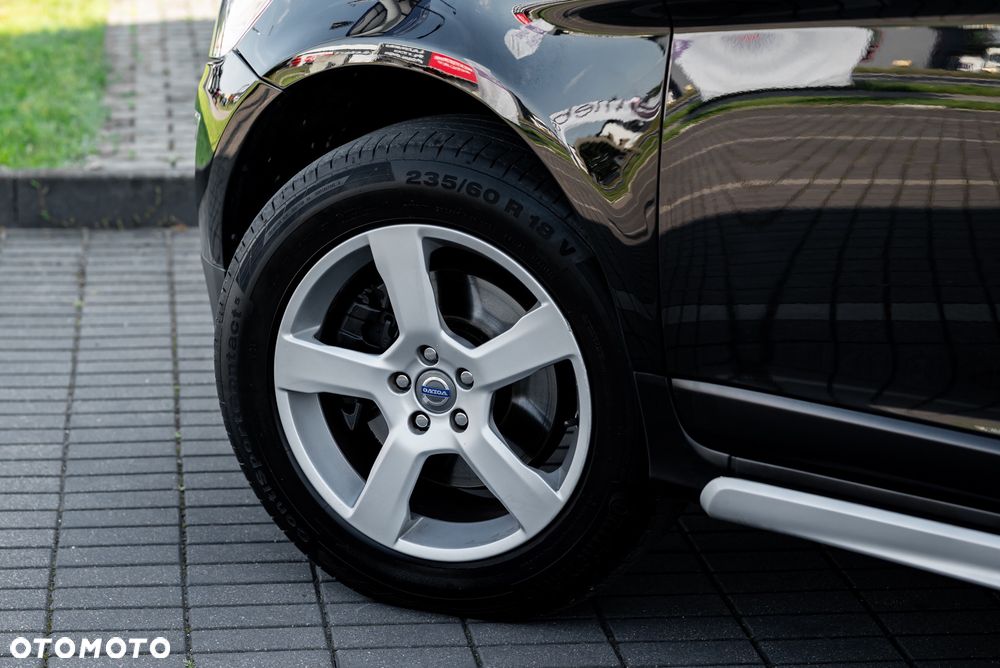 Volvo XC 60 D4 AWD Geartronic RDesign - 15