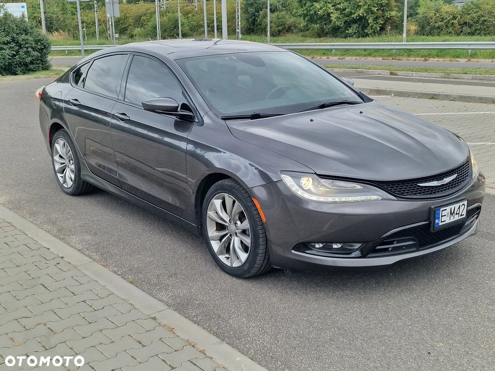Chrysler 200 - 7