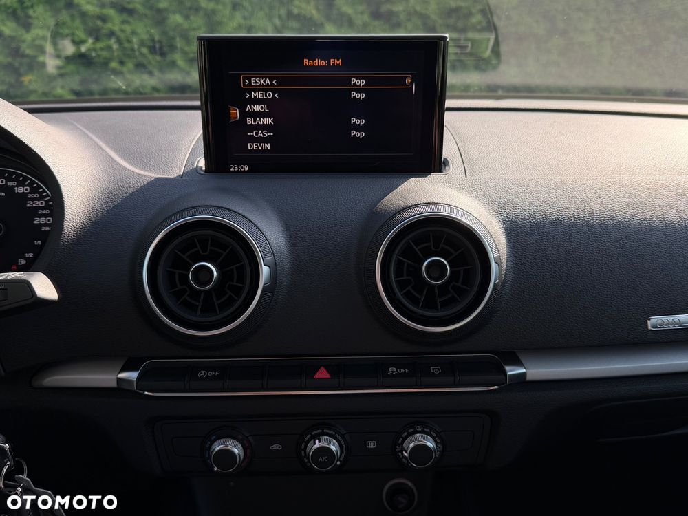 Audi A3 Sportback 30 TFSI S tronic - 31
