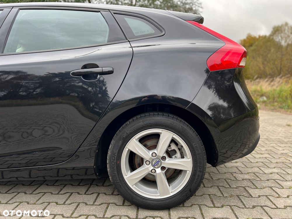 Volvo V40 - 14