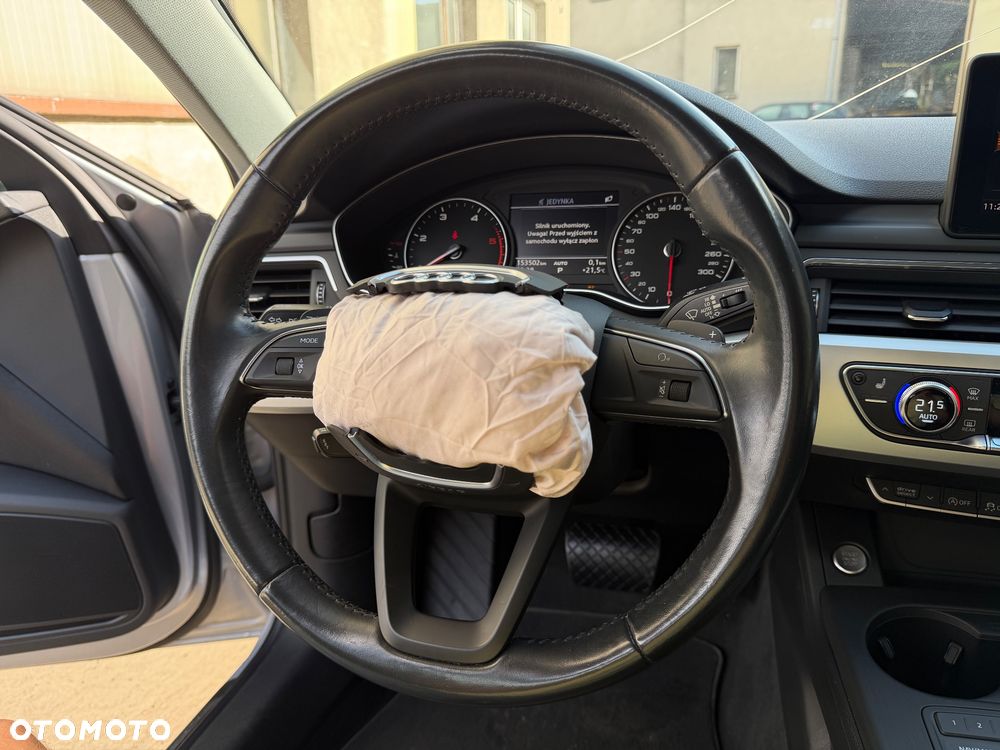 Audi A4 Avant 2.0 TDI S tronic quattro - 28