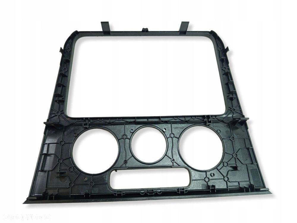RAMKA RADIA KONSOLI KLIMATYZACJI Volkswagen Caddy 15-20 2K5858061H - 4