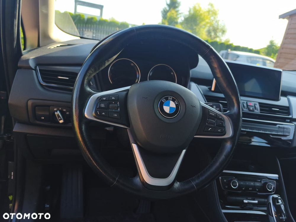 BMW Seria 2 218d Advantage - 9