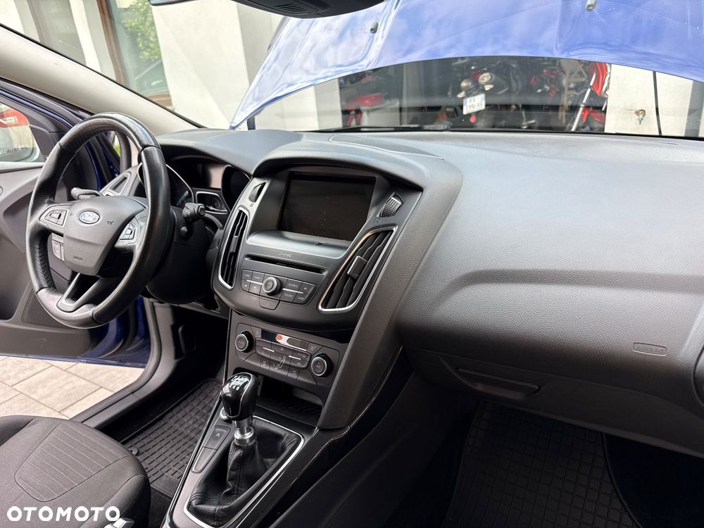 Ford Focus 1.5 TDCi Titanium - 8