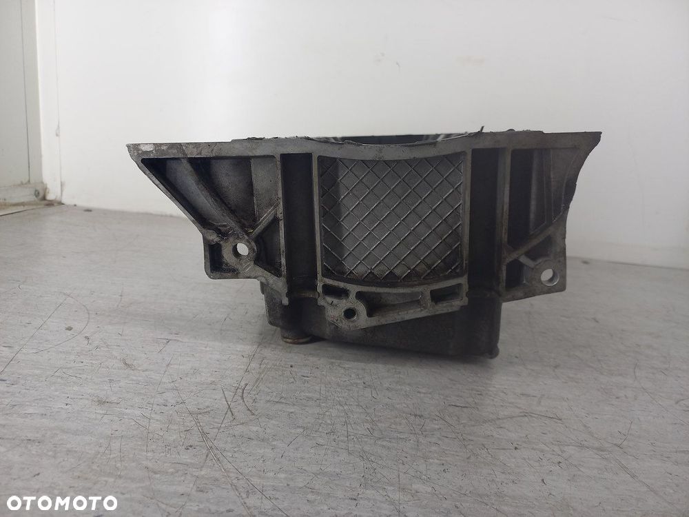 MISKA OLEJOWA OPEL ASTRA H 226279933 1.6 16V - 6