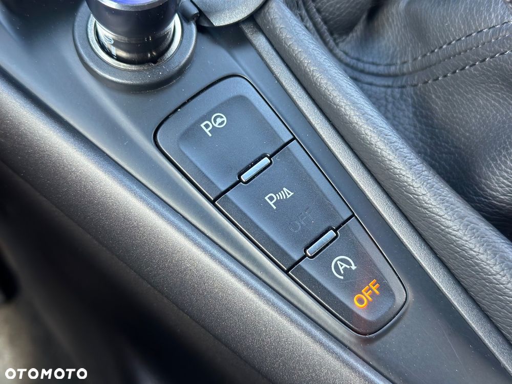 Ford Focus 1.5 EcoBoost STart-Stopp-System ST-LINE - 21