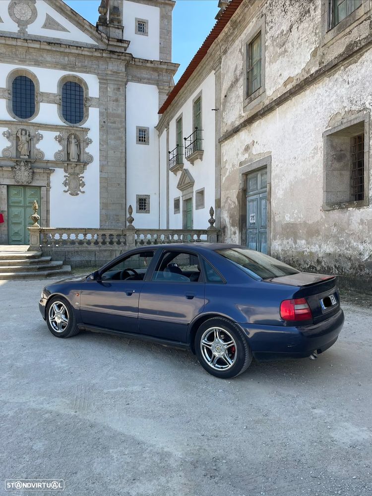 Audi A4 1.9 TDI Plus - 4